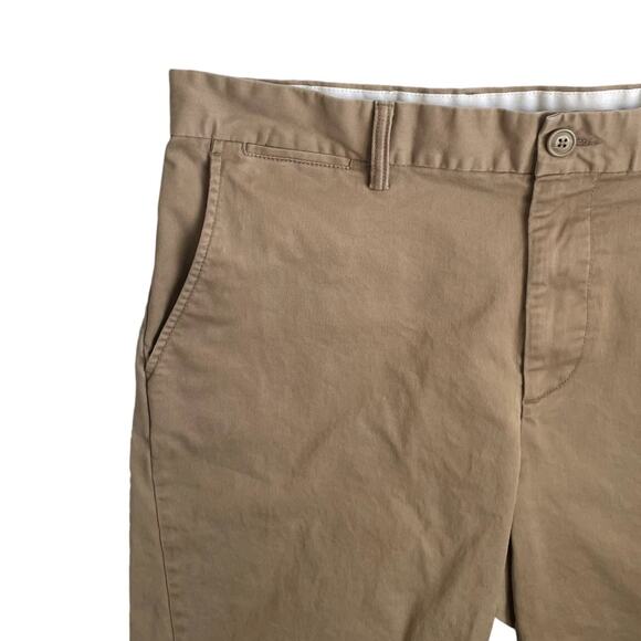 Old Navy Mens Chino Shorts 38 Tan Ultimate Slim Minimalistic Neutral Casual  - Picture 6 of 9